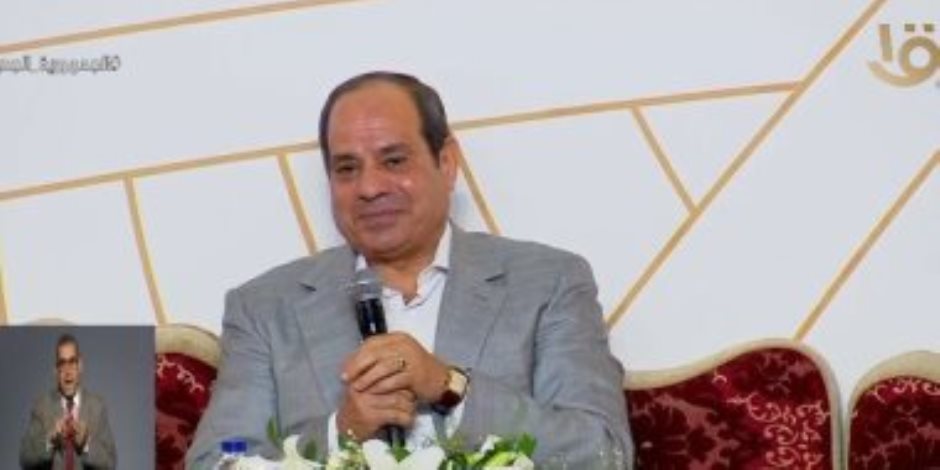 الرئيس السيسي: "لا توجد شهادة وفاة لأي حاجة في مصر طول ما إحنا مع بعضنا"