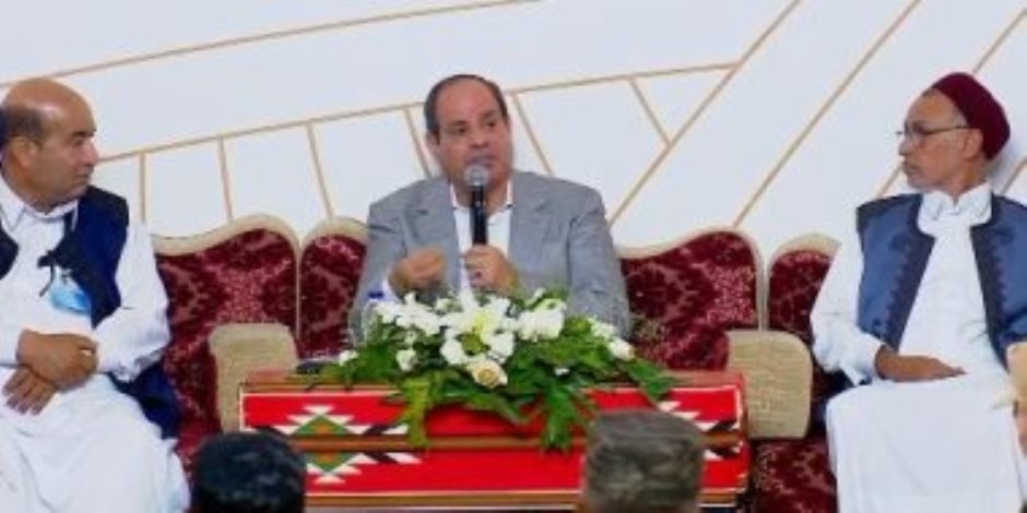 الرئيس السيسي: "ما فيش مصلحة لينا كدولة غير مصلحة الناس"