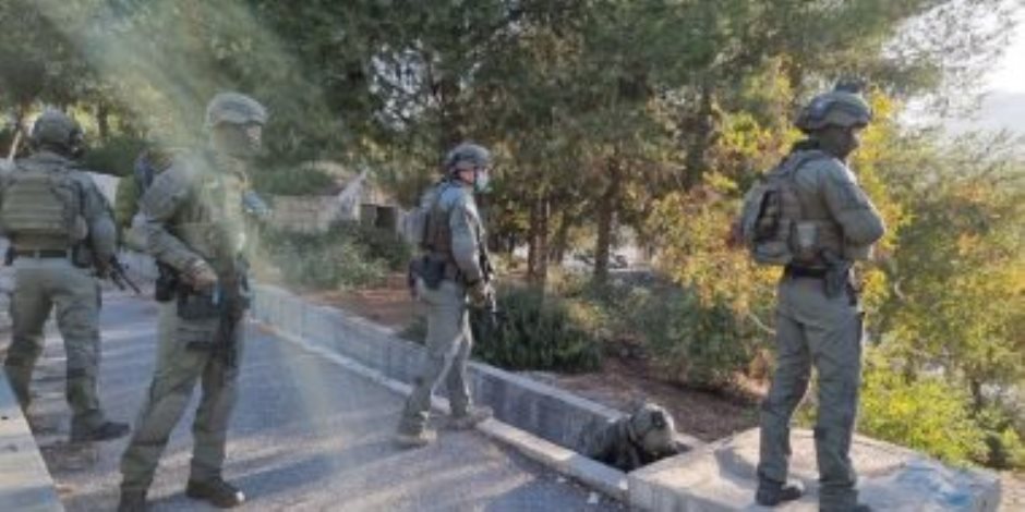 استشهاد فلسطينى وإصابة 3 آخرين برصاص قوات الاحتلال الإسرائيلى