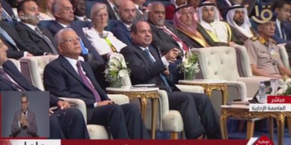 الرئيس السيسي يكلف رئيس الوزراء برئاسة المجلس القومى للسكان