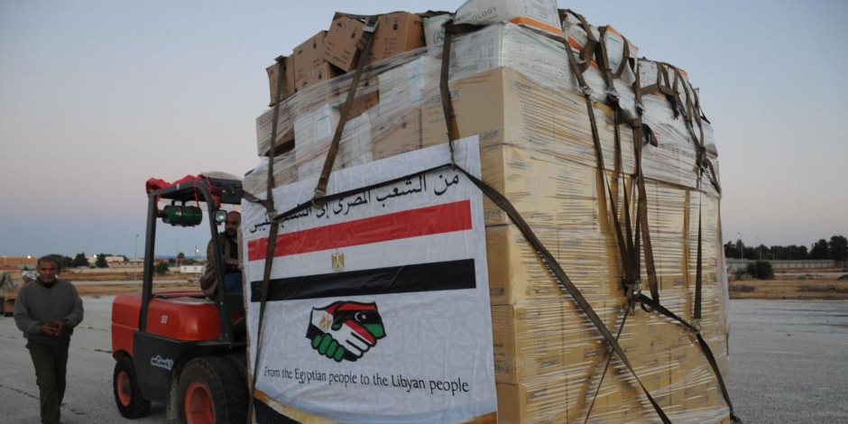 الهلال الأحمر المصري يعلن تسلم نظيره الفلسطيني 47 شاحنة مساعدات إنسانية
