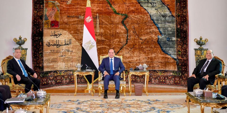 الرئيس السيسى يؤكد توافر فرص عديدة لتحقيق الاستفادة المتبادلة بين مصر والصين