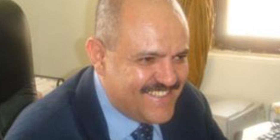 اليمن: محافظ تعز يبحث مع السفير الأمريكى القضايا المتعلقة برفع الحصار
