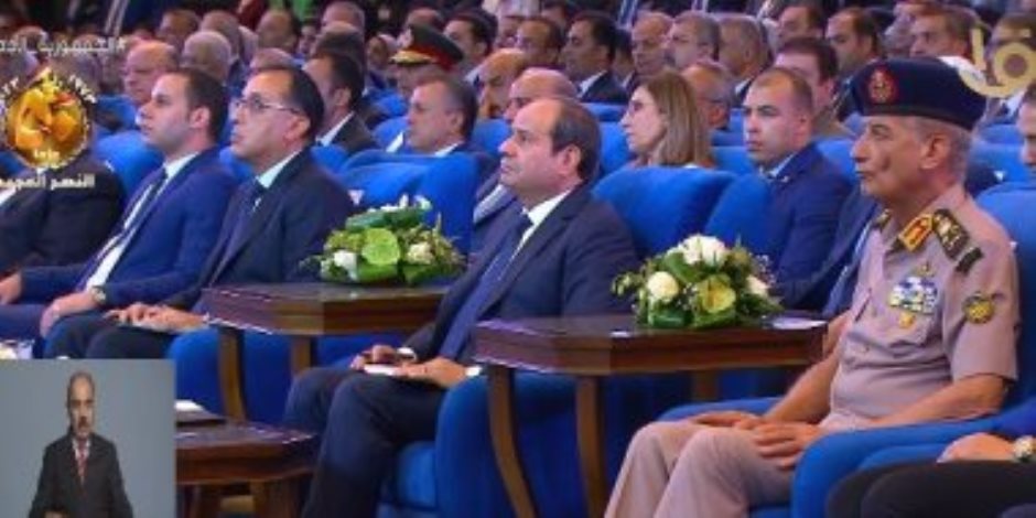 الرئيس السيسي: السياسة الخارجية والسياسة الأمنية الداخلية تعتبر وجها لمصر