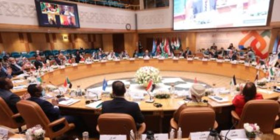 الصحة العالمية تعقد الدورة السبعين لشرق المتوسط بالقاهرة بحضور مدير المنظمة الصحة العالمية تعقد الدورة السبعين لشرق المتوسط بالقاهرة بحضور مدير المنظمة