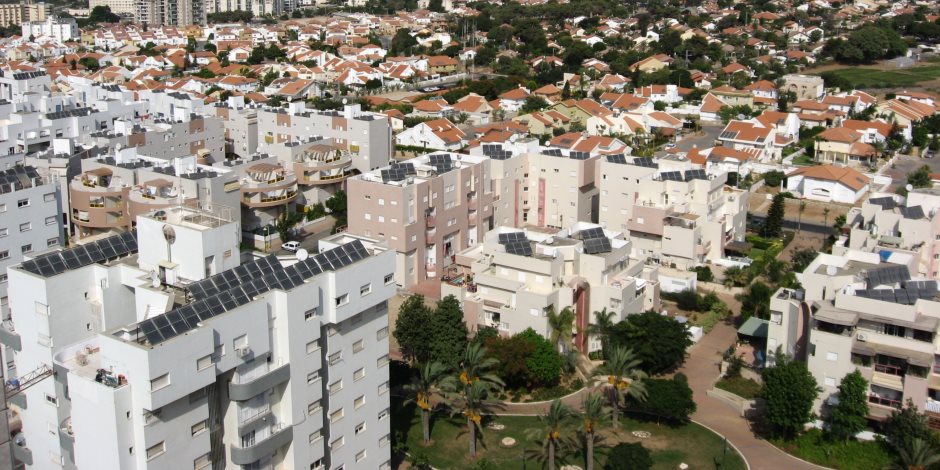 القاهرة الإخبارية: رشقات صاروخية جديدة من قطاع غزة باتجاه عسقلان القاهرة الإخبارية: رشقات صاروخية جديدة من قطاع غزة باتجاه عسقلان