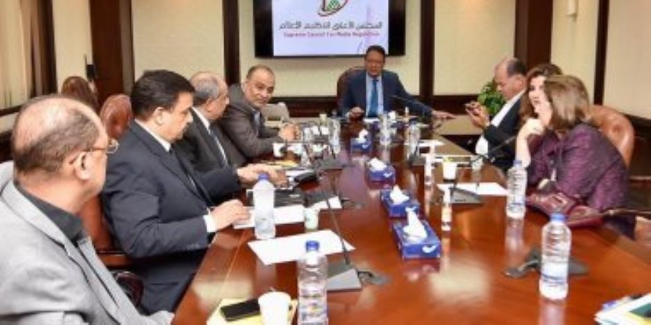 "الأعلى للإعلام" يعلن تفويض الرئيس السيسي لحماية الأمن القومى المصرى