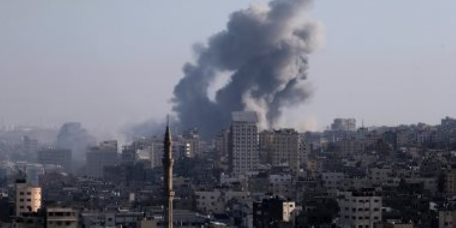 القمة المصرية الفرنسية تُبرهن دور "القاهرة" لتخفيف معاناة 2.2 مليون فلسطينى فى غزة.. وسلطت الضوء على ضرورة توفير الدعم الإنسانى للقطاع