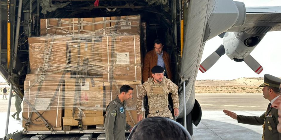 "القاهرة الإخبارية": ولى العهد الأردنى يصل إلى مطار العريش