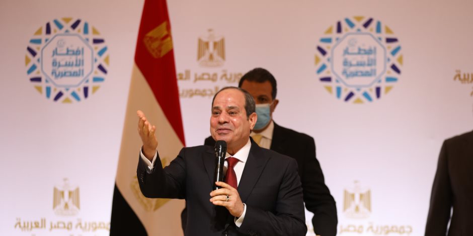 الرئيس السيسى يهنئ رئيس العراق بمناسبة شهر رمضان متمنياً للعراقيين دوام الأمن والرخاء