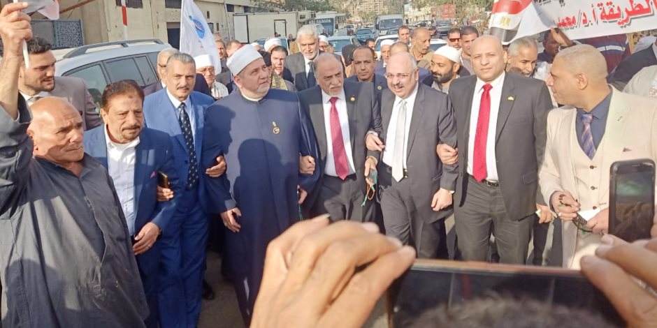 القصبي بمسيرة حاشدة للطرق الصوفية لدعم المشاركة السياسية في الانتخابات الرئاسية