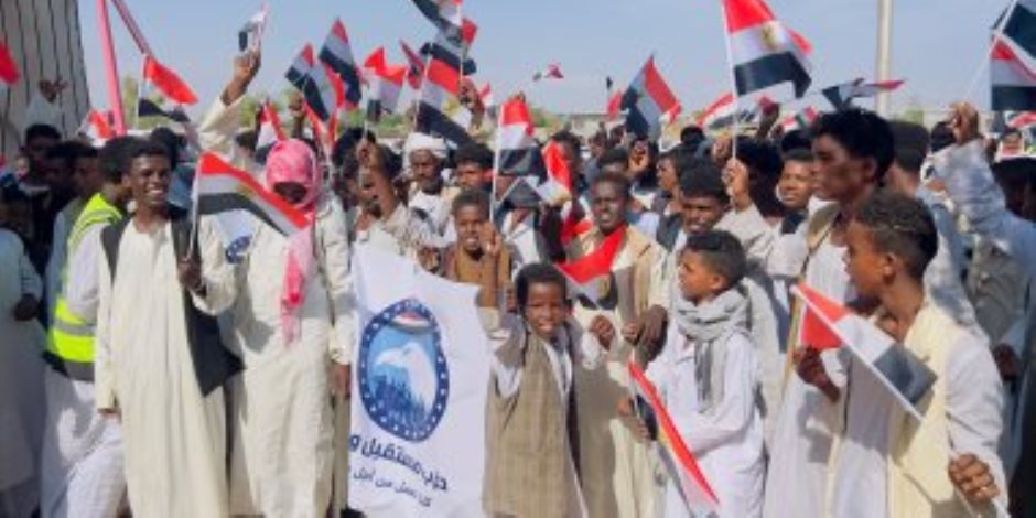 إقبال كبير لأهالى مدينة الشلاتين على لجان الانتخابات الرئاسية للإدلاء بأصواتهم 