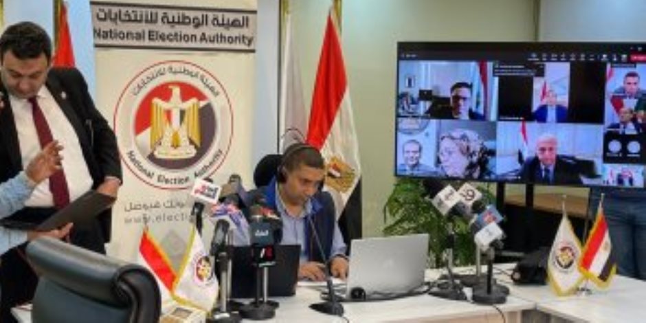 الهيئة الوطنية للانتخابات تعلن توقف التصويت مؤقتا لمدة ساعة لراحة القضاة الهيئة الوطنية للانتخابات تعلن توقف التصويت مؤقتا لمدة ساعة لراحة القضاة