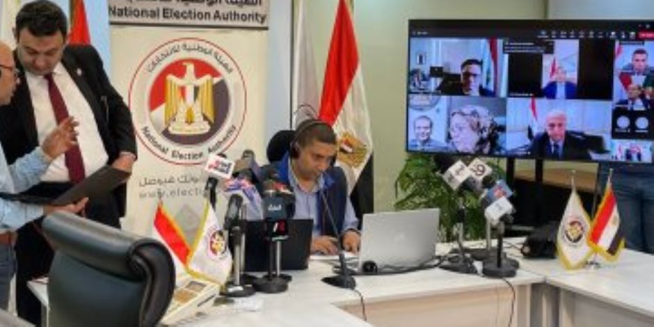 بسبب تعرض القاضي لوعكة صحية.. تأخر فتح لجنة فرعية بشبرا الخيمة بسبب تعرض القاضي لوعكة صحية.. تأخر فتح لجنة فرعية بشبرا الخيمة