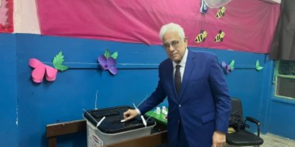 حسام بدراوى يدلى بصوته فى الانتخابات الرئاسية