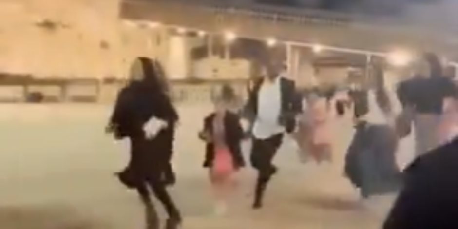  هروب إسرائيليين بعد صافرات إنذار الصواريخ الفلسطينية داخل القدس (فيديو)