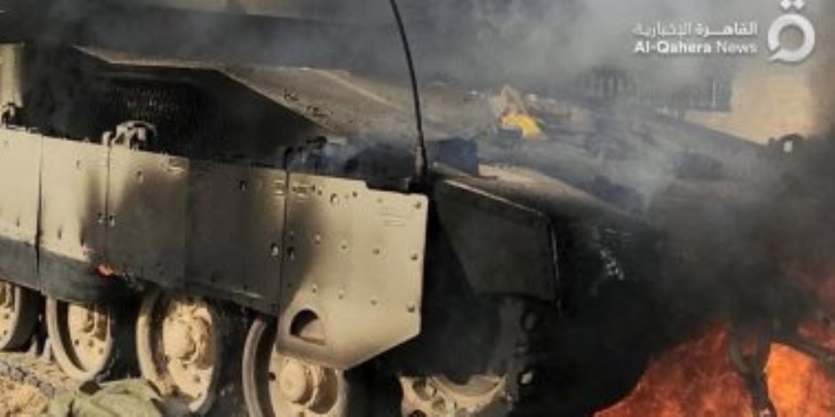 القاهرة الإخبارية: استهداف جرافة إسرائيلية واشتعال النيران بها فى حى الزيتون