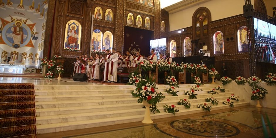 كاتدرائية ميلاد المسيح بالعاصمة الإدارية تستعد لقداس عيد الميلاد (صور)