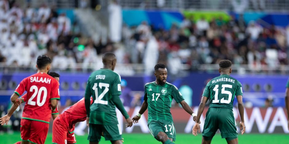 منتخب السعودية يقتنص فوزا قاتلا من سلطنة عمان 2-1 فى كأس آسيا (فيديو)