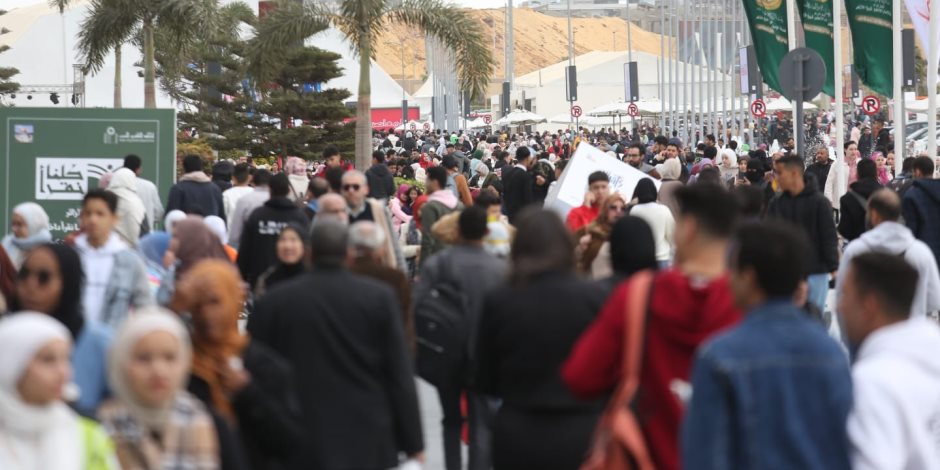 معرض القاهرة الدولى للكتاب يشهد حضورا جماهيريا كبيرا ويقترب من 3 ملايين زائر