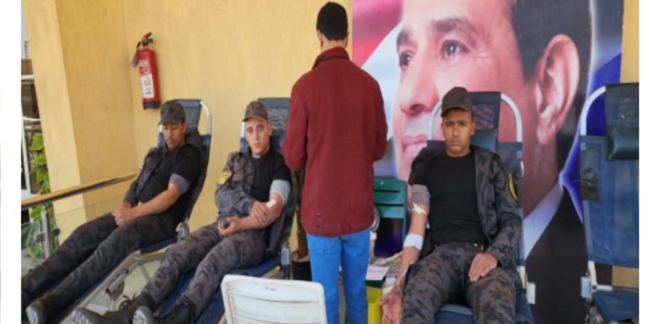 قطاع الأمن المركزى ينظيم حملة للتبرع بالدم بالتنسيق مع قطاع الخدمات الطبية