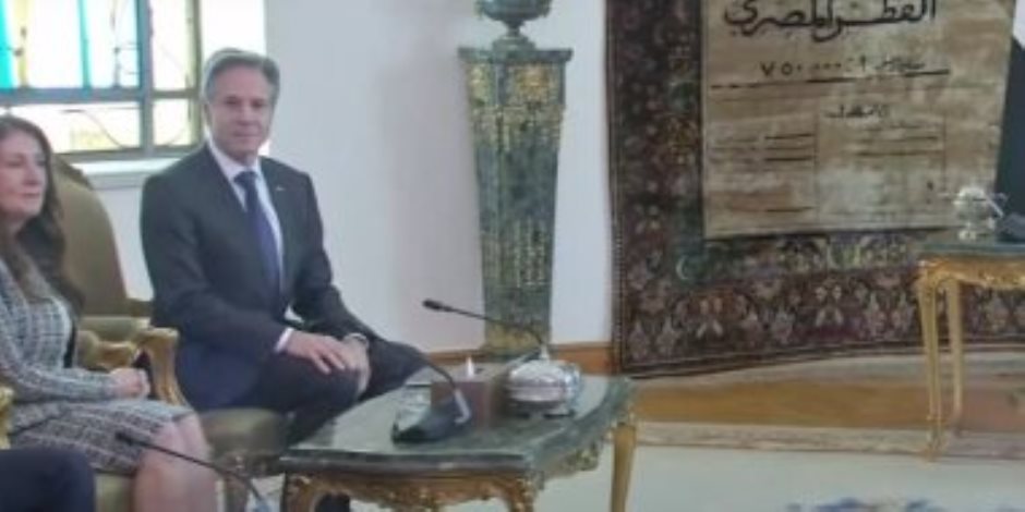 القاهرة الإخبارية: وزير الخارجية الأمريكى يصل القاهرة ويلتقى الرئيس السيسى