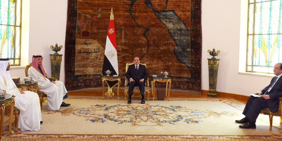 الرئيس السيسي يستقبل رئيس الوزراء القطري لبحث الجهود الرامية لوقف إطلاق النار في غزة 
