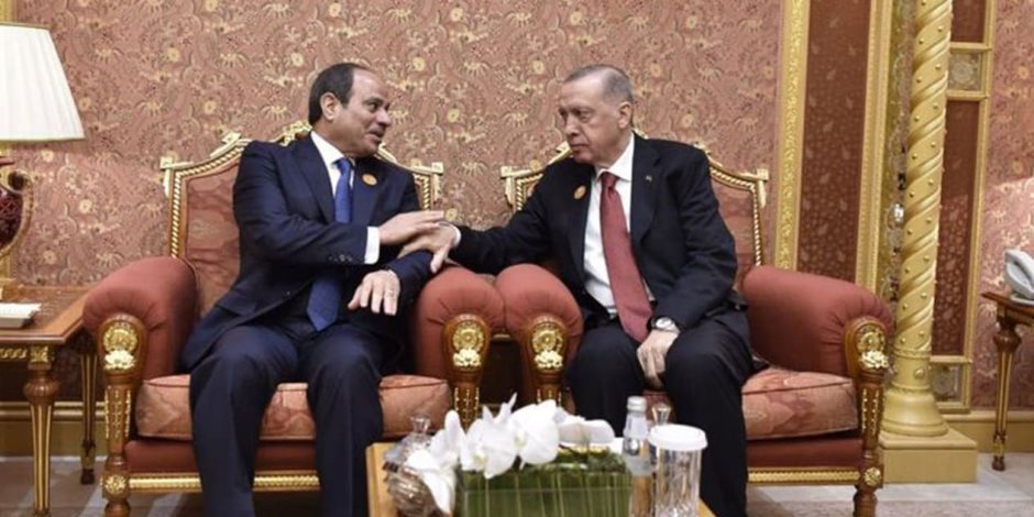الرئاسة: قمة "مصرية ـ تركية" بالقاهرة بين الرئيسين السيسي وأردوغان لبحث العديد من الملفات والتحديات الإقليمية