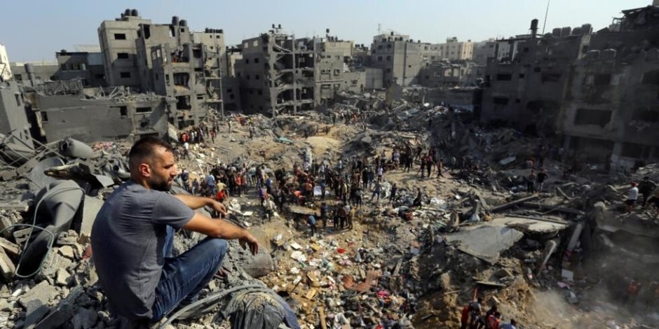 القاهرة الإخبارية: كبيرة مستشاري بايدن تؤكد أهمية إنقاذ الأرواح بغزة وتوسيع العمليات الإنسانية
