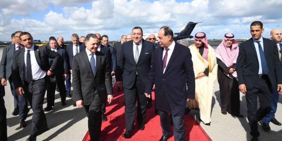 وزير الداخلية يصل تونس للمشاركة فى أعمال الدورة 41 لمجلس وزراء الداخلية العرب