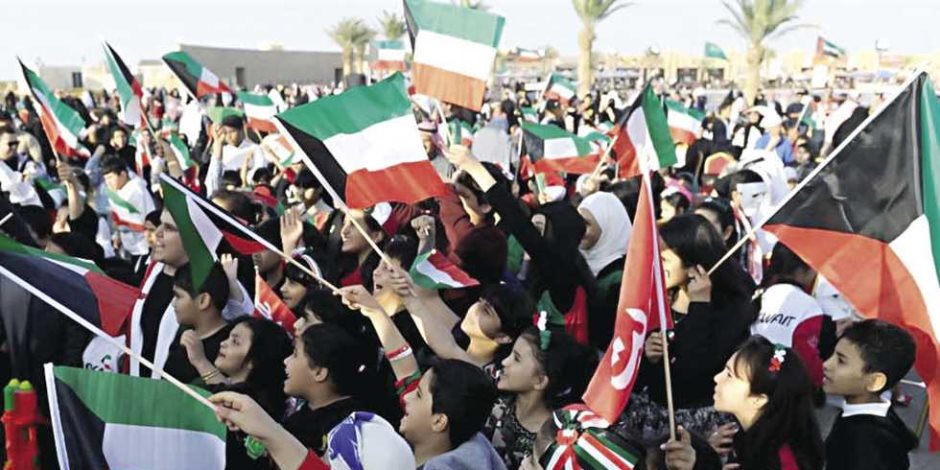 الكويت تحتفل بأعيادها الوطنية وتواصل دورها السياسي والإنساني تجاه الأشقاء في غزة