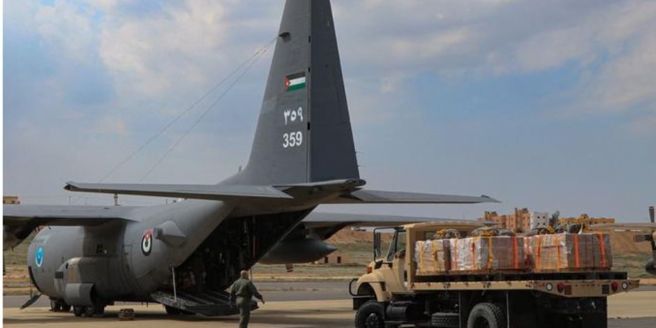 الجيش الأردني يعلن تنفيذ 5 إنزالات جوية «أردنية أمريكية» لمساعدات غذائية على غزة