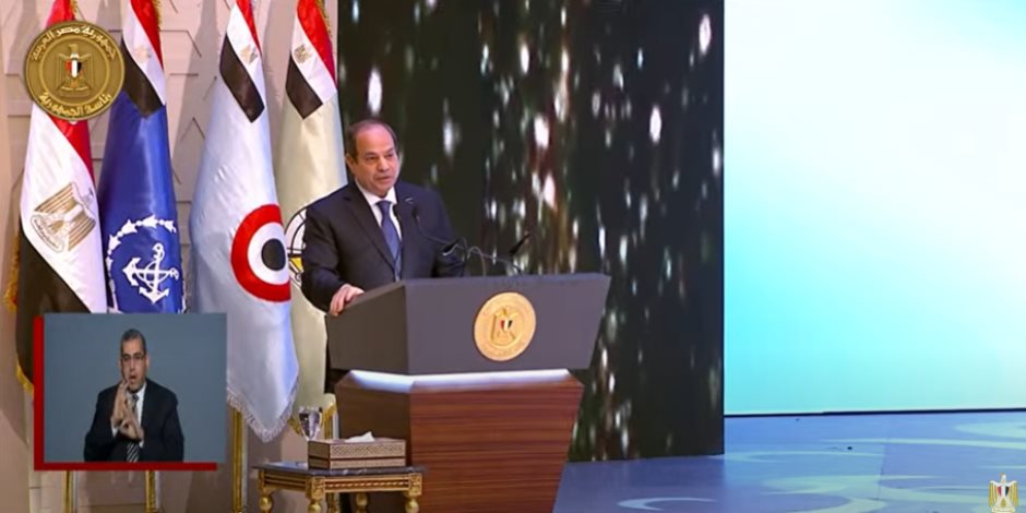 الرئيس السيسي: إنقاذ المصريون وطنهم من السقوط في براثن الإرهاب معجزة سيتوقف أمامها التاريخ