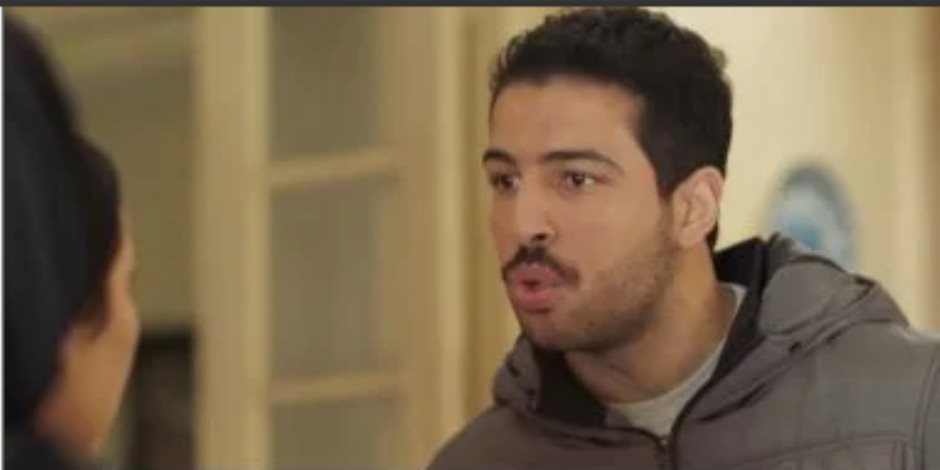 مسلسل محارب.. هل ينقلب محمود عمرو ياسين على إخواته؟