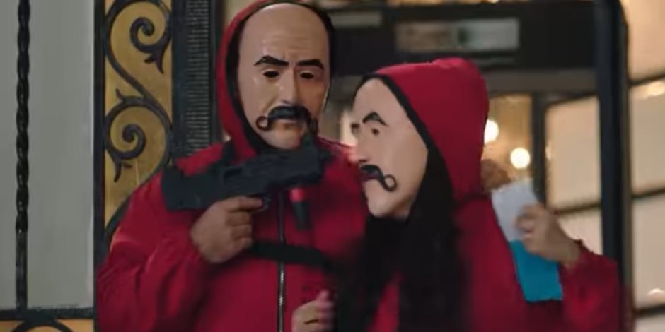 ماذا يحدث لحزلقوم وفريقة في الحلقة الـ10 من مسلسل "الكبير أوي 8" بعد انفجار أنبوبة البوتاجاز بالبنك؟