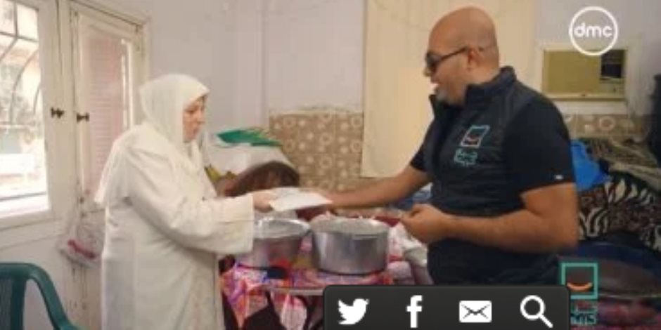 مشاركة في فعل الخير.. "حياة كريمة" يهديها 50 ألف جنيه بعد 18 سنة بتطعم الفقراء مشاركة في فعل الخير.. "حياة كريمة" يهديها 50 ألف جنيه بعد 18 سنة بتطعم الفقراء