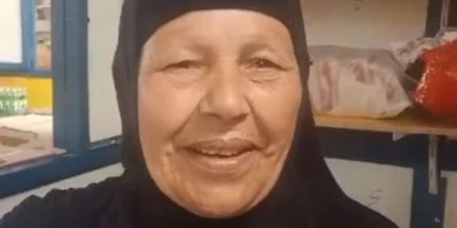 الخير لأهل مصر.. سيدة من بنى سويف: شكرا التحالف الوطنى على أهدائى كشك