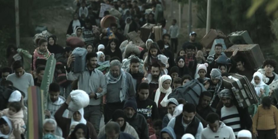 مسلسل مليحة الحلقة 2 .. سيرين خاص تتذكر مشاهد تهجيرها من فلسطين وهى طفلة مسلسل مليحة الحلقة 2 .. سيرين خاص تتذكر مشاهد تهجيرها من فلسطين وهى طفلة