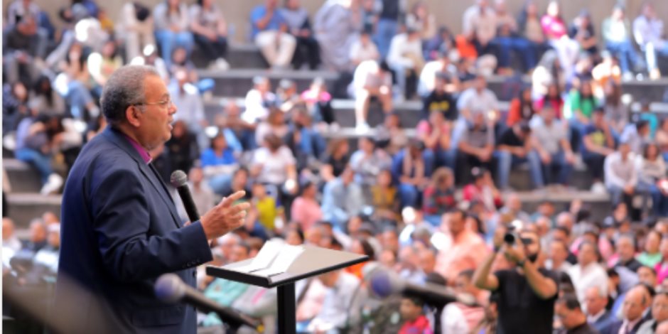 رئيس الطائفة الإنجيلية يشارك فى مؤتمر الصلاة السنوى بوادى النطرون (صور) 
