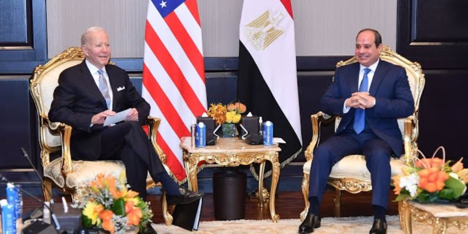 الرئيس السيسى وبايدن يبحثان هاتفيا جهود مصر للتوصل إلى تهدئة فى غزة ووقف لإطلاق النار وتبادل الرهائن