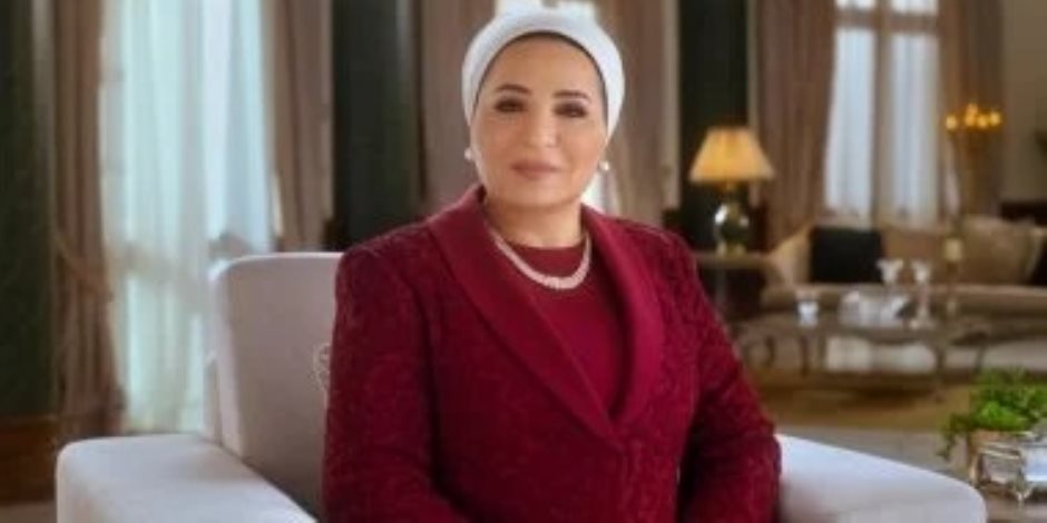 السيدة انتصار السيسي: كل عام وأقباط مصر جميعا بخير وسلام بمناسبة عيد القيامة المجيد