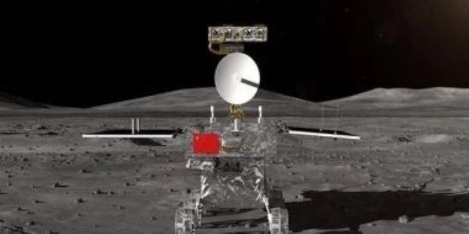 الصين تعلن نجاحها فى جمع عينات من الجانب الخفى للقمر