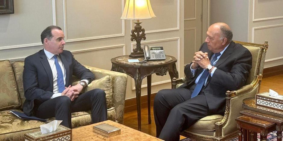 وزير الخارجية يلتقي منسق البيت الأبيض لشئون الشرق الأوسط وشمال أفريقيا