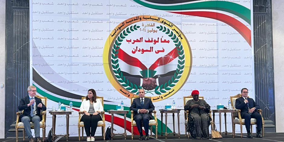 إنهاء مأساة السودان من مصر.. القاهرة دعت لوقف الحرب ورفضت التدخلات الخارجية