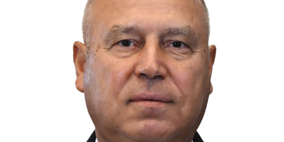 وزارة النقل تكشف حقيقة حدوث انهيار جزئى فى محور بديل خزان أسوان وزارة النقل تكشف حقيقة حدوث انهيار جزئى فى محور بديل خزان أسوان