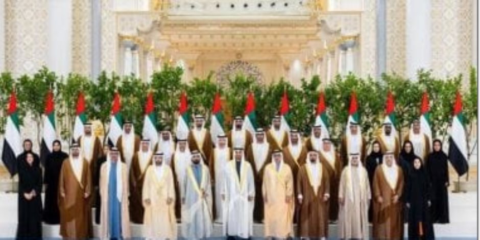 الوزراء الجدد يؤدون اليمين الدستوري فى حكومة الإمارات 