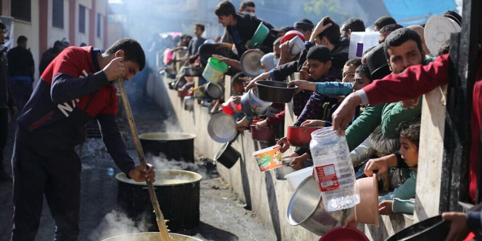 القاهرة الإخبارية: شهداء فى قصف من مسيرة إسرائيلية على منطقة الفاخورة بجباليا شمالى غزة