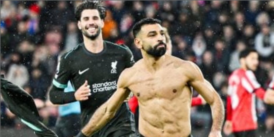 محمد صلاح: نقوم بعمل جيد فى ليفربول ونتمنى الفوز على مانشستر سيتى