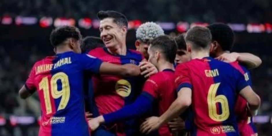 برشلونة ضد بنفيكا .. البارسا يتقدم بـ 3-1 في الشوط الأول