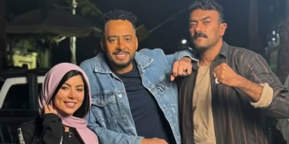 دراما رمضان 2025 .. عصام السقا "ريكو" يقع في حب راوية "كارولين عزمي" في مسلسل  "فهد البطل" 